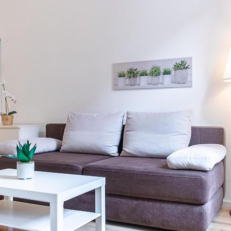 Budget-Friendly 2Br Apt With Great Location Lejlighed Wien Eksteriør billede