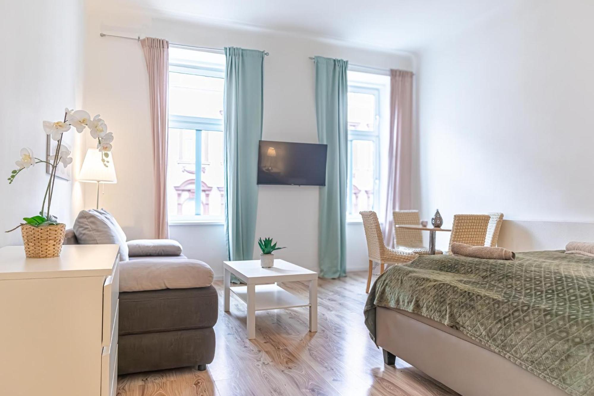 Budget-Friendly 2Br Apt With Great Location Lejlighed Wien Eksteriør billede