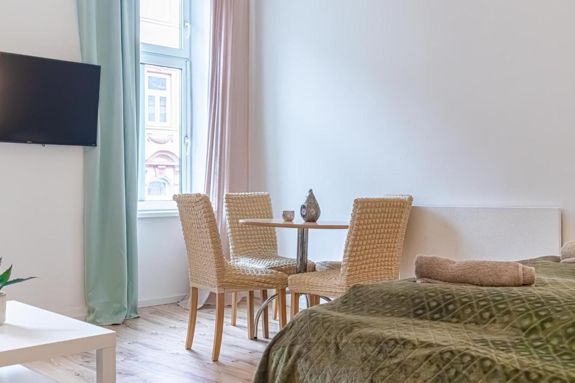 Budget-Friendly 2Br Apt With Great Location Lejlighed Wien Eksteriør billede